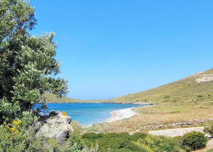 Holiday home 'a Paradise On Earth' Seaside - Says Netflix