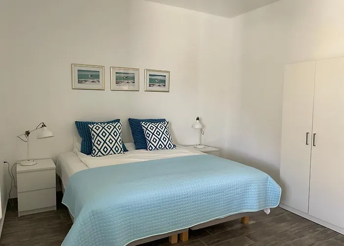 'a Paradise On Earth' Seaside - Says Netflix Holiday home Kini