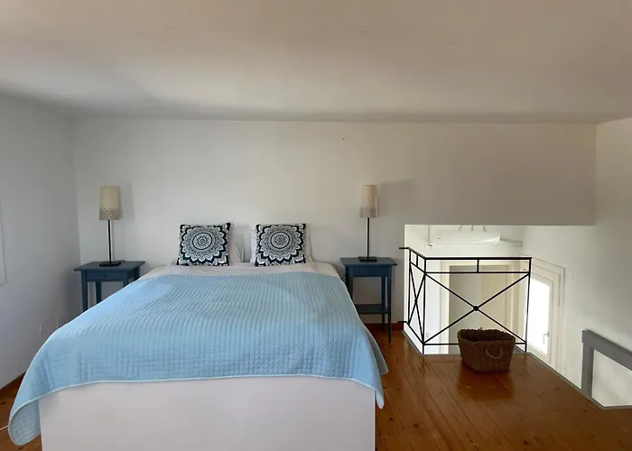 'a Paradise On Earth' Seaside - Says Netflix Kini